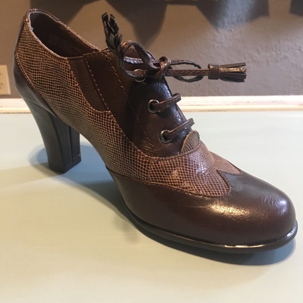 Aerosoles brown booties